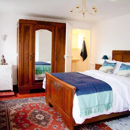 Le Figuier Bed & Breakfast